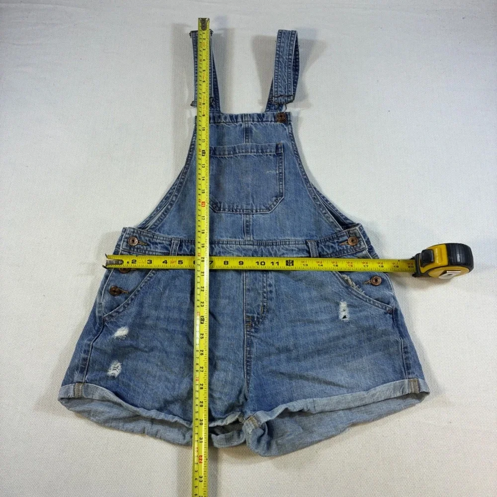 Vanilla Star Denim Overalls Shorts Womens Large Light Wash Distressed‎ Shortalls